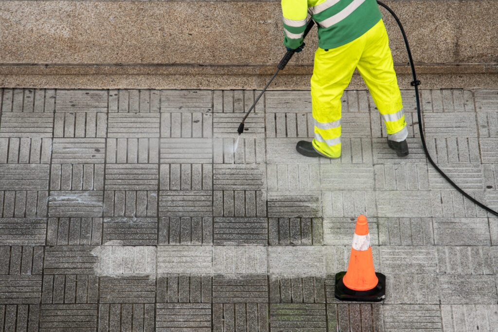 Commercial Storefront Cleaning
